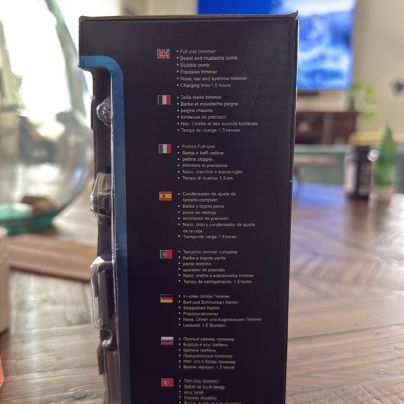 MENS body GROOMING KIT - Picture 4 of 4